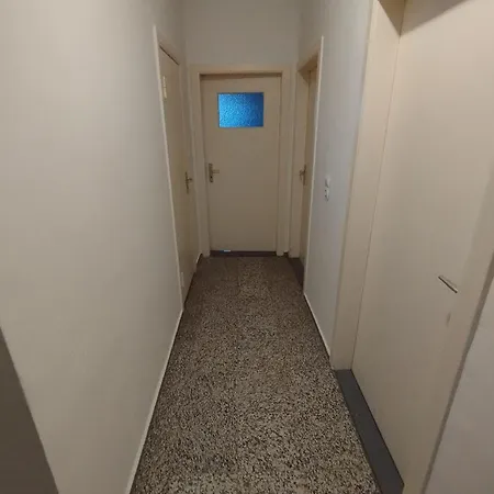 Apartment Mk 3 - Kostenloses Wlan - Kostenlose Parkplaetze - In 5 Minuten In Der Stadt